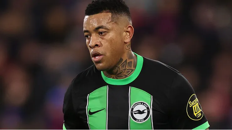 Zagueiro tem o futuro incerto - Foto: Ryan Pierse/Getty Images.