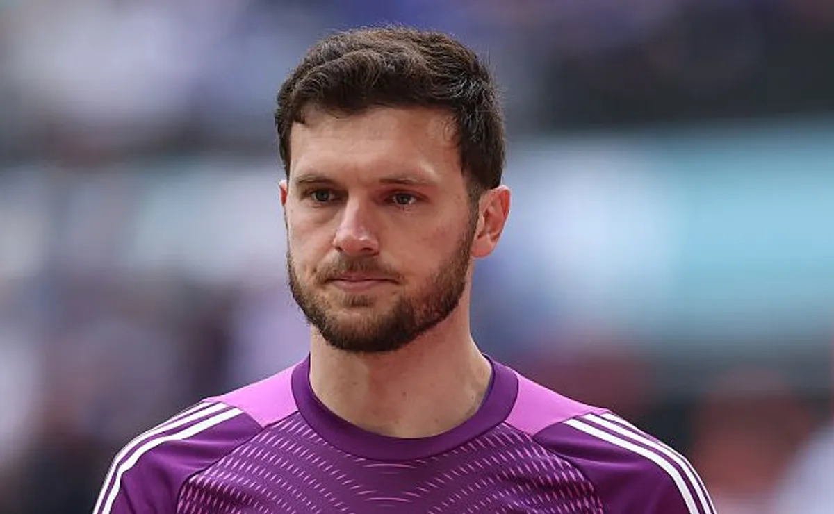 Torino fecha com Lucas Perri, ex-Botafogo, por empréstimo junto ao Leeds United