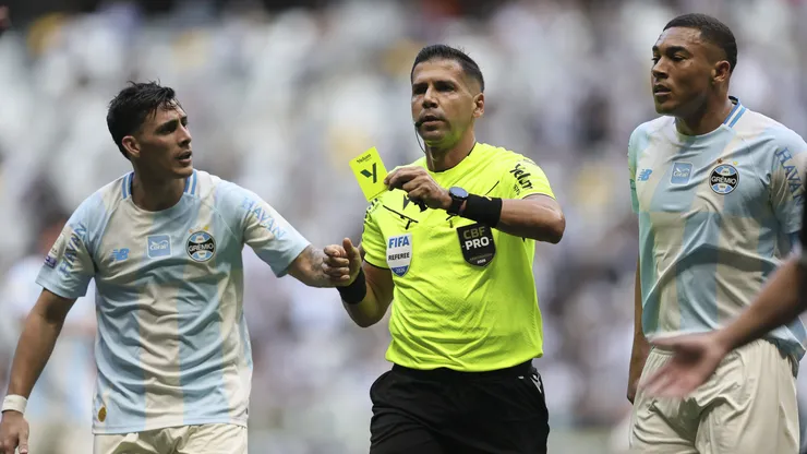 Foto: Gilson Lobo/AGIF