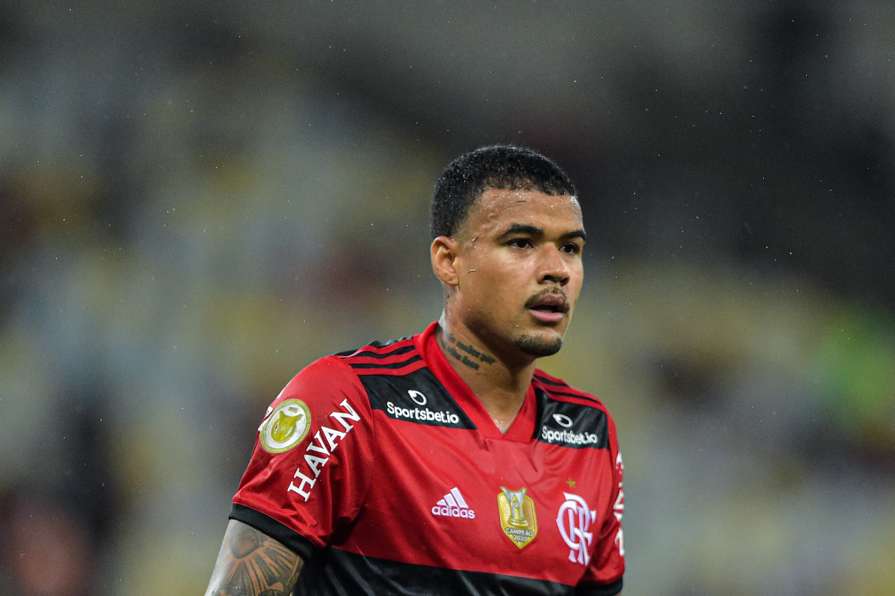 Kenedy. Foto: Thiago Ribeiro/AGIF