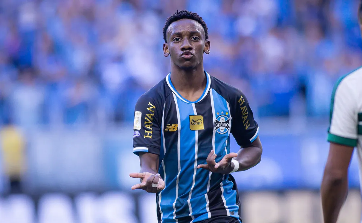 Grêmio recebe nova sondagem por Gabriel Mec e futuro da joia volta ao debate