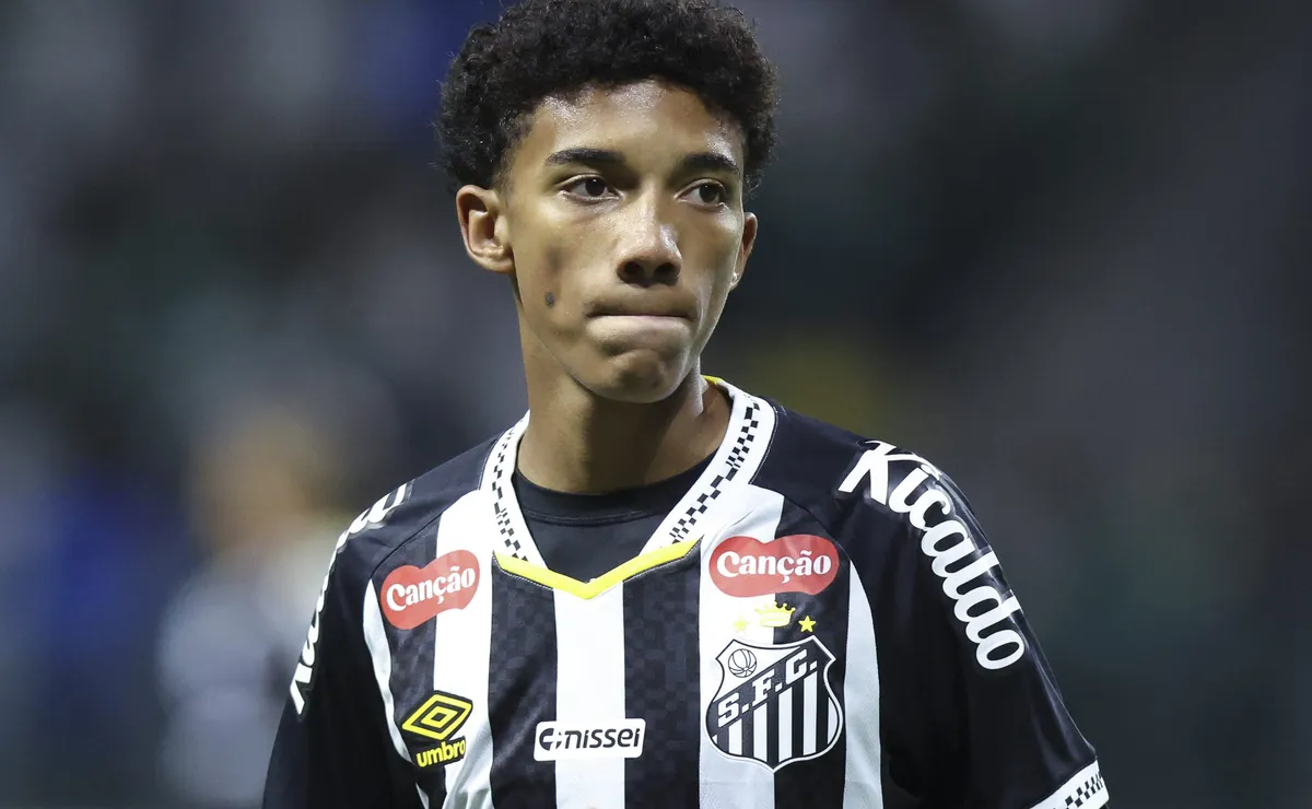 Opinião: Saída de Robinho Jr. do Santos é boa para todo mundo, especialmente para o garoto