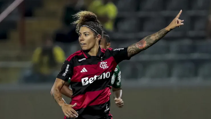 Cristiane destaca entrega aos 41 anos. Foto: Marco Miatelo/AGIF