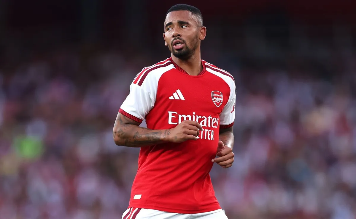 Barcelona surpreende no mercado e acerta contratação de Gabriel Jesus por R$ 60 milhões