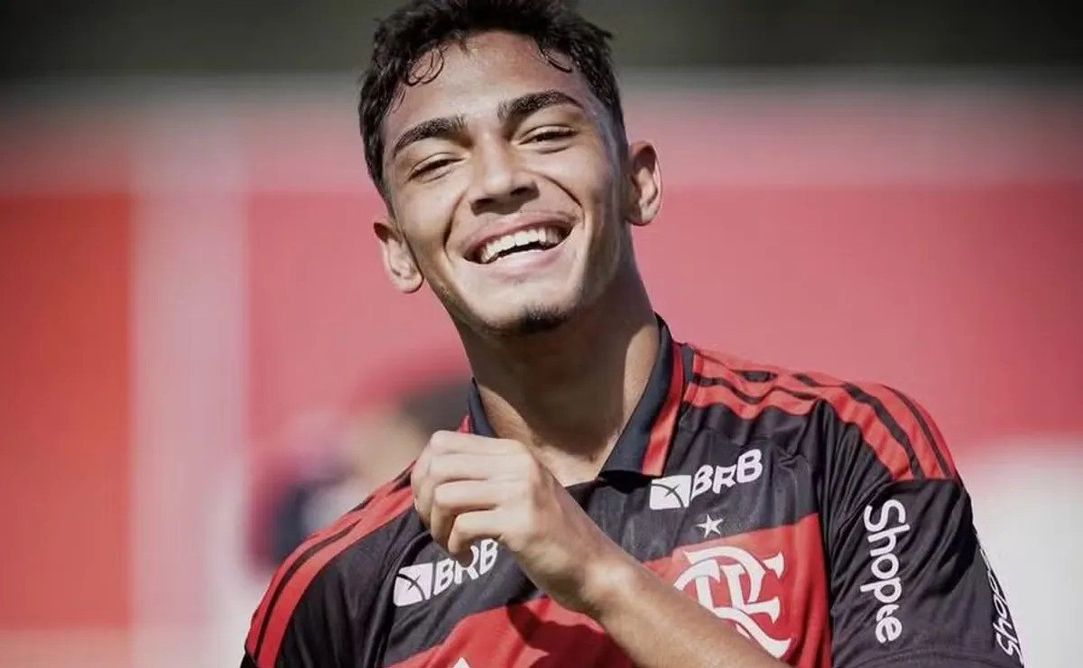 Josmar é convocado pelo Flamengo para ser reserva de Pedro