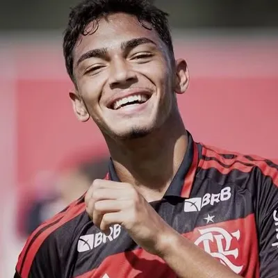 Josmar é chamado pelo Flamengo para enfrentar o Botafogo