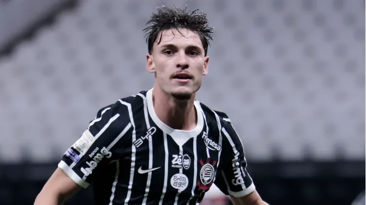 Bidon em ação pelo Timão: protagonismo que chamoou atenção no mercado da bola - Foto: Marcello Zambrana/AGIF