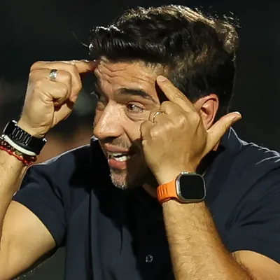 Opinião: Palmeiras não pode jogar Abel Ferreira no lixo após uma eliminação