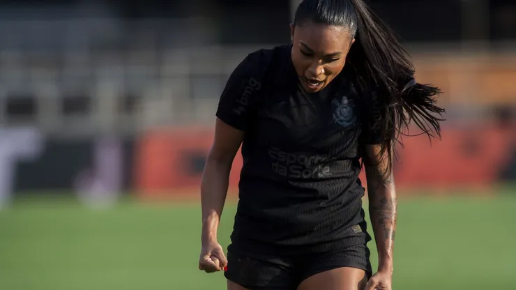 Corinthians leva multa do STJD após divulgação de produto durante clássico feminino — Foto Anderson RomãoAGIF