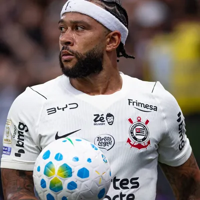 Memphis Depay pede união ao elenco do Corinthians por retomada