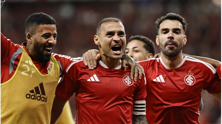 Alan Patrick pode ser titular no Internacional. Roberto Vinicius/AGIF.