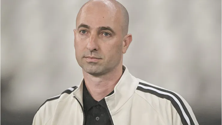 Rodrigo Bellão é o técnico interino do Botafogo.