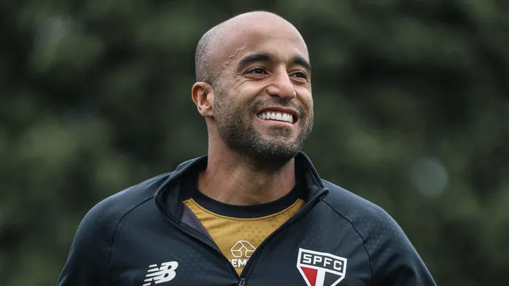 Lucas Moura correu no gramado - Foto: Erico Leonan / São Paulo FC