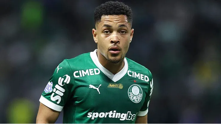 Vitor Roque provoca um dilema no trabalho de Abel - (Photo by Alexandre Schneider/Getty Images)