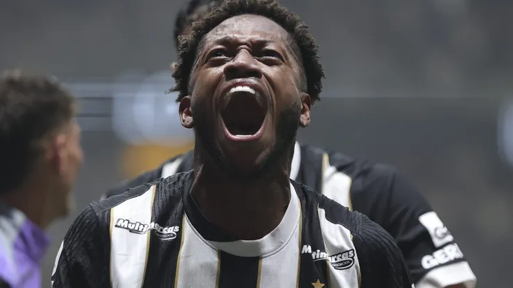 Fred marcou o gol da classificação.