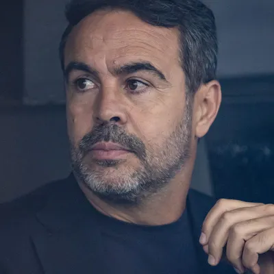 Torcida do Cruzeiro critica Artur Jorge por substituições