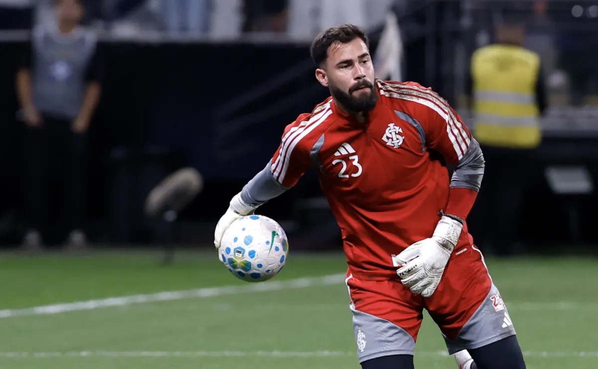 Análise: Matheus Cunha deve seguir como titular do Internacional no Gre-Nal 454