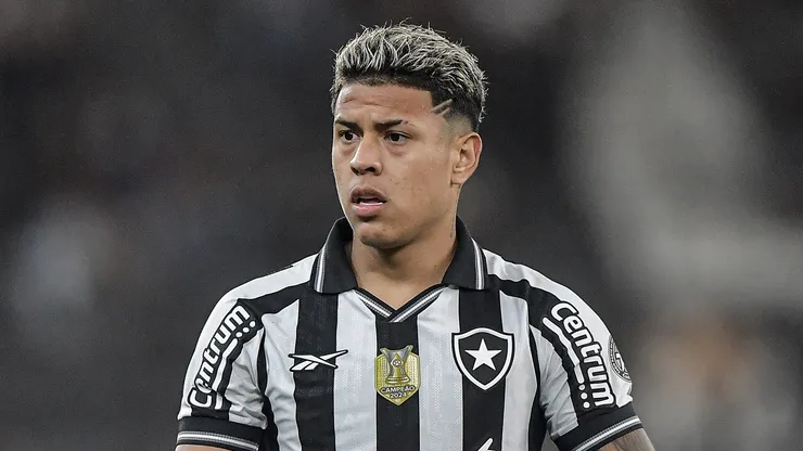 Matheus Martins pelo Botafogo