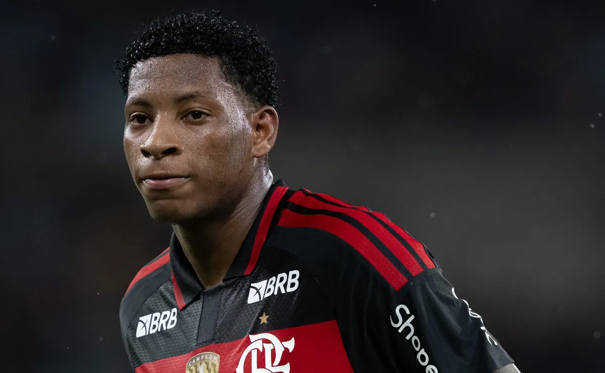 OPINIÃO: Retorno de Gonzalo Plata redefine o planejamento do Flamengo na temporada