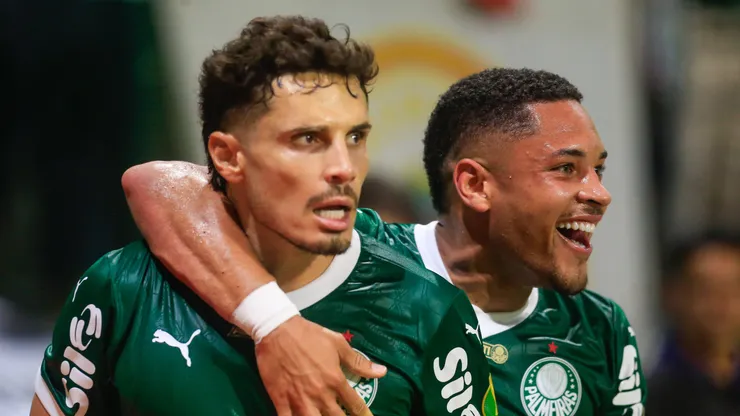 Raphael Veiga deixou Palmeiras por empréstimo no fim de 2025 para atuar no México