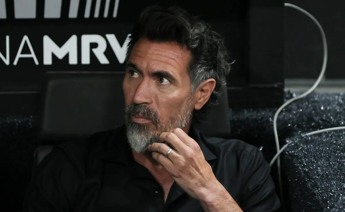 Ruan Tressoldi e Thiago Borbas sofrem lesões e não enfrentam o São Paulo pelo Brasileirão