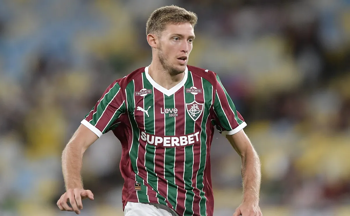 Castillo, reforço mais caro da história do Fluminense, ainda não teve oportunidades com Marcão no comando