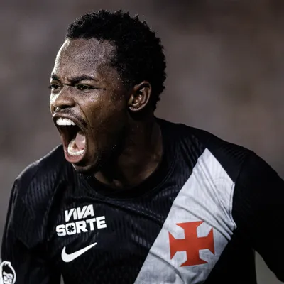Andrés Gómez acredita em reação do Vasco no Brasileirão