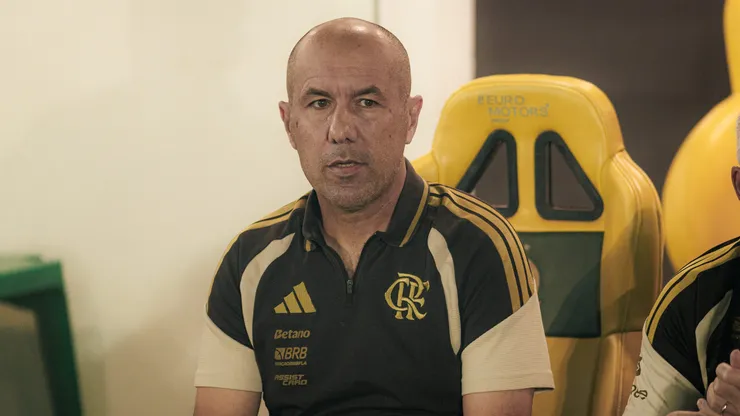 Leonardo Jardim técnico do Flamengo durante partida contra o Mirassol no estádio Jose Maria de Campos Maia pelo campeonato Brasileiro A 2026