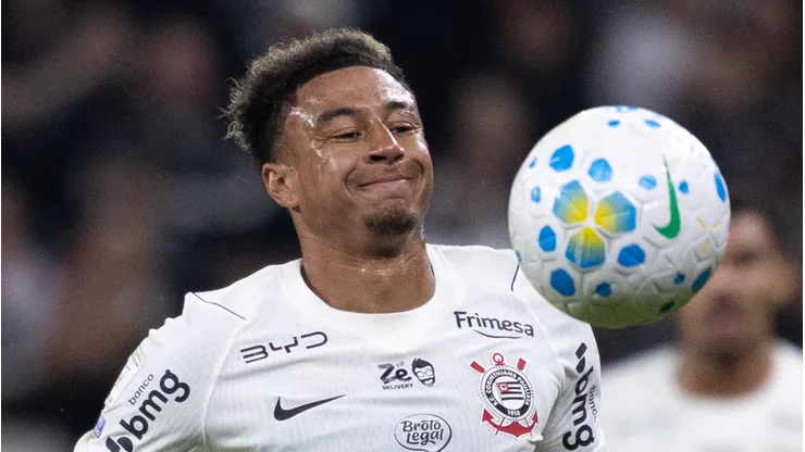 Lingard não rendeu o esperado pelo Corinthians.