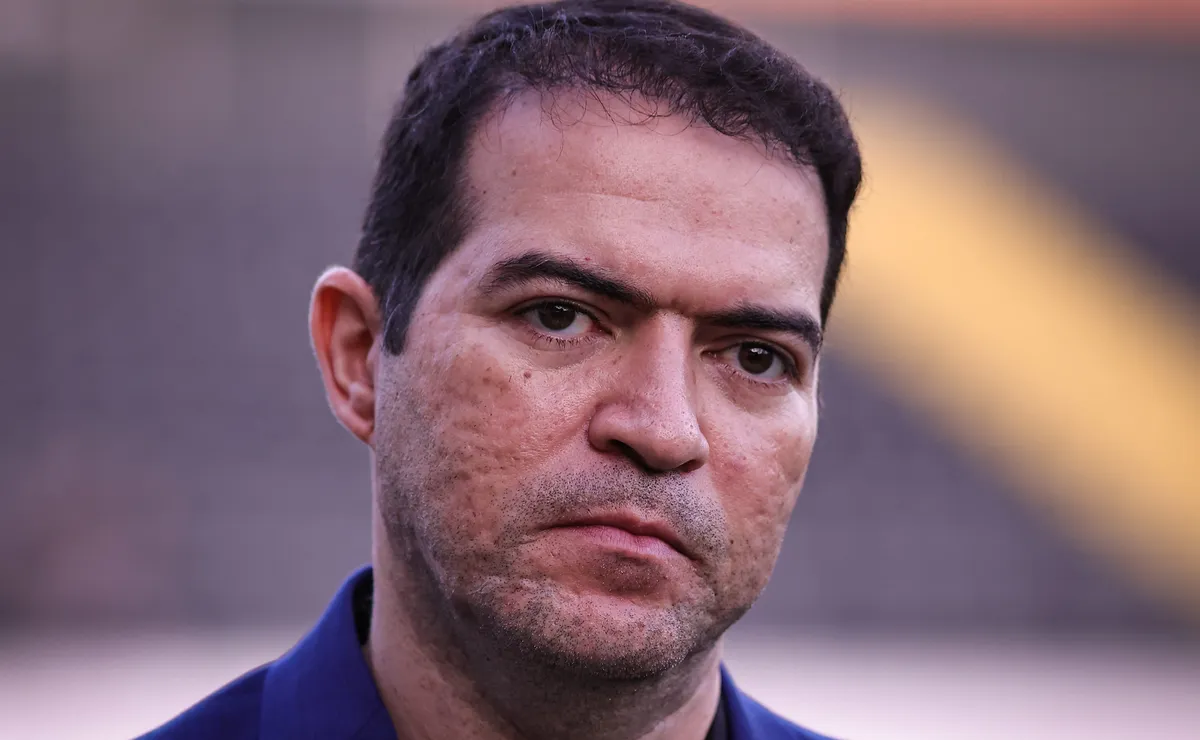 Análise: Trabalho de Marcelo Paz no Corinthians é positivo mesmo prejudicado por erros de Osmar Stabile