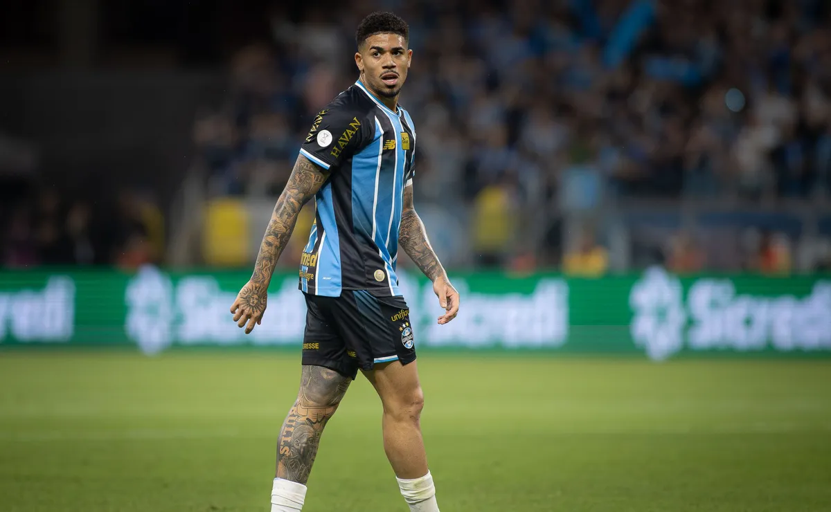 Luís Castro valoriza classificação do Grêmio e destaca sacrifício de Diego Caito no Gre-Nal