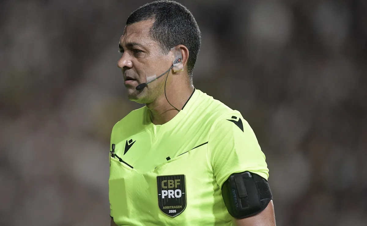 Wagner do Nascimento Magalhães comanda a arbitragem de Corinthians x Chapecoense pelo Brasileirão￼