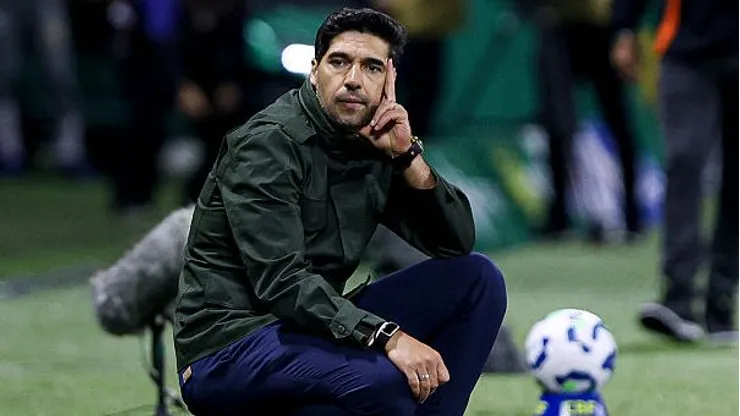 Abel se livrou por enquanto, mas a intensidade do treinador precisa ser equilibrada (Photo by Ricardo Moreira/Getty Images)