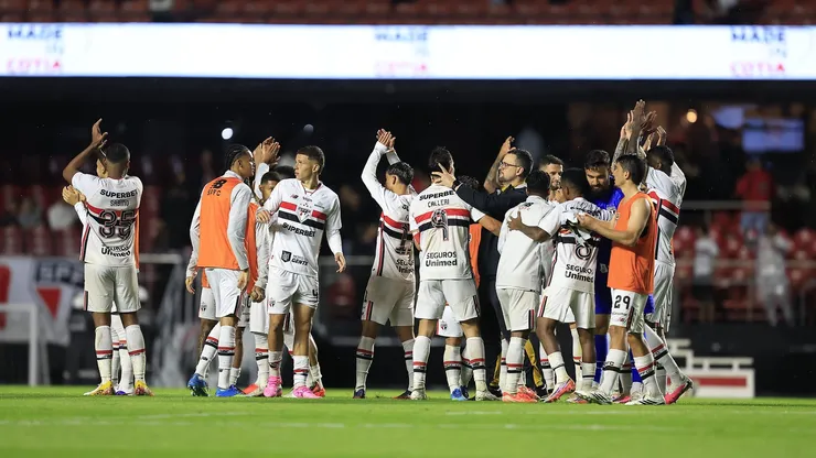 São Paulo comemora vitória - Foto: Rubens Chiri e Paulo Pinto / São Paulo FC
