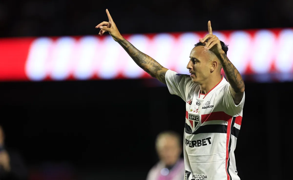 Iago Borduchi toma posição de Wendell e se consolida como titular do São Paulo