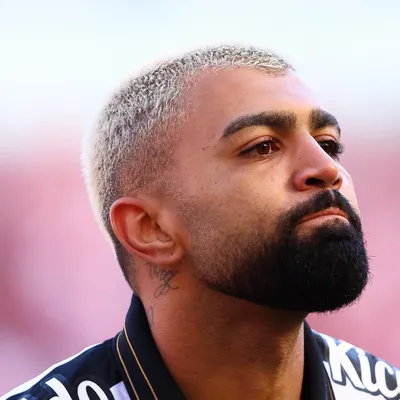 Gabigol marca duas vezes em Internacional x Santos