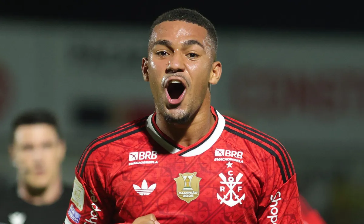 Samuel Lino comanda vitória fora de casa do Flamengo no Brasileirão