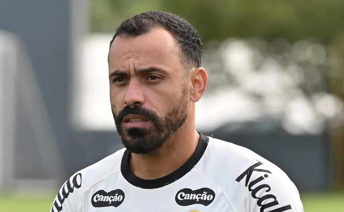 Opinião: Moisés é herança da era Vojvoda do Santos e saída do clube é boa para todos