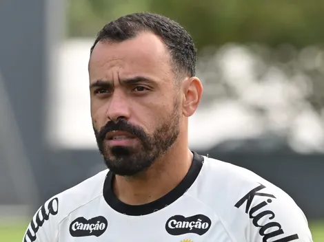 Opinião: Santos precisa negociar Moisés, alvo do futebol do Japão