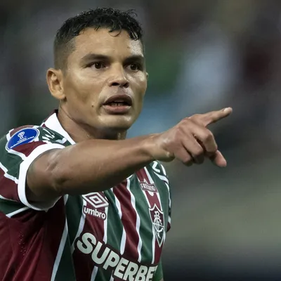 Thiago Silva se preocupa com gramado do Maracanã após jogo da NFL