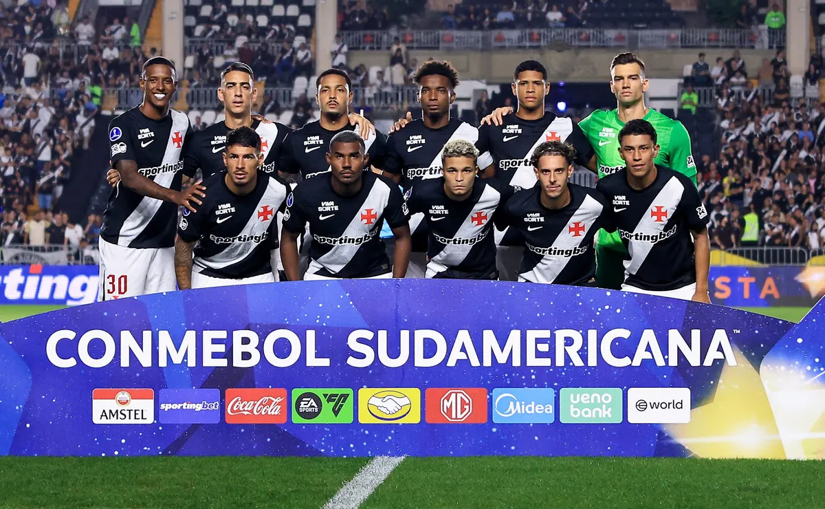 Vasco pode poupar titulares contra o Santa Fe pela Sul-Americana