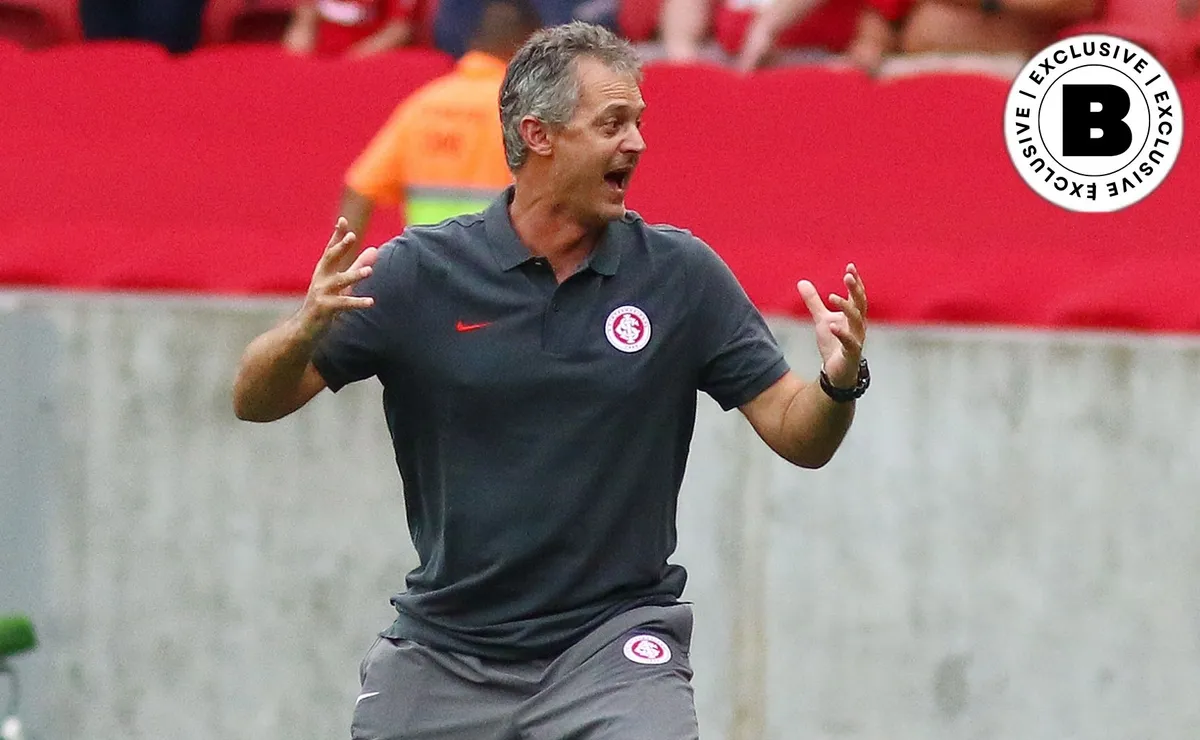 Tite, Zubeldía, Lisca e Dunga são cogitados pelo Inter em caso de demissão do Pezzolano