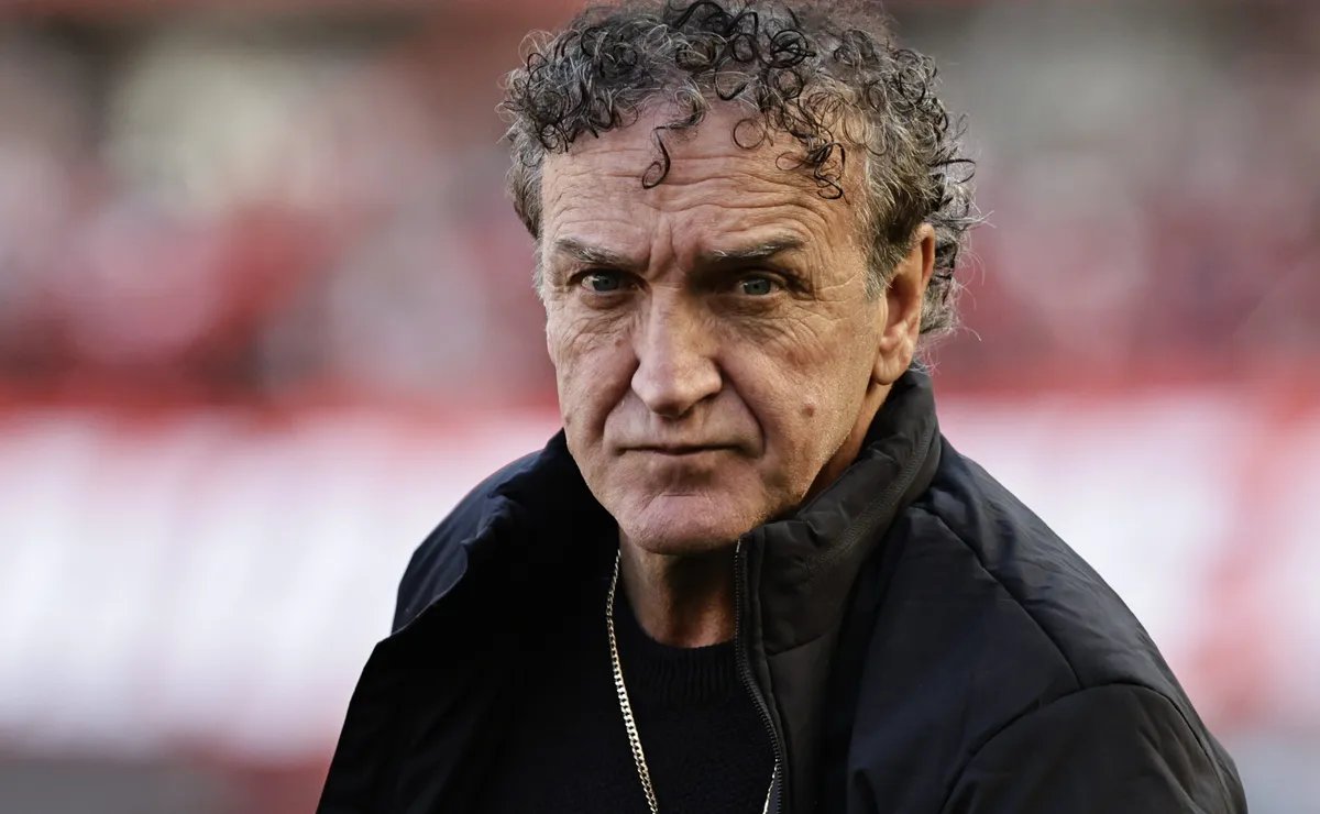 Análise: Cuca encontra soluções, corrige rota e Santos cresce no momento certo da temporada