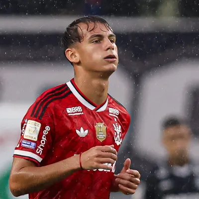 Joaquín Freitas supera expectativa mesmo com poucos minutos no Flamengo
