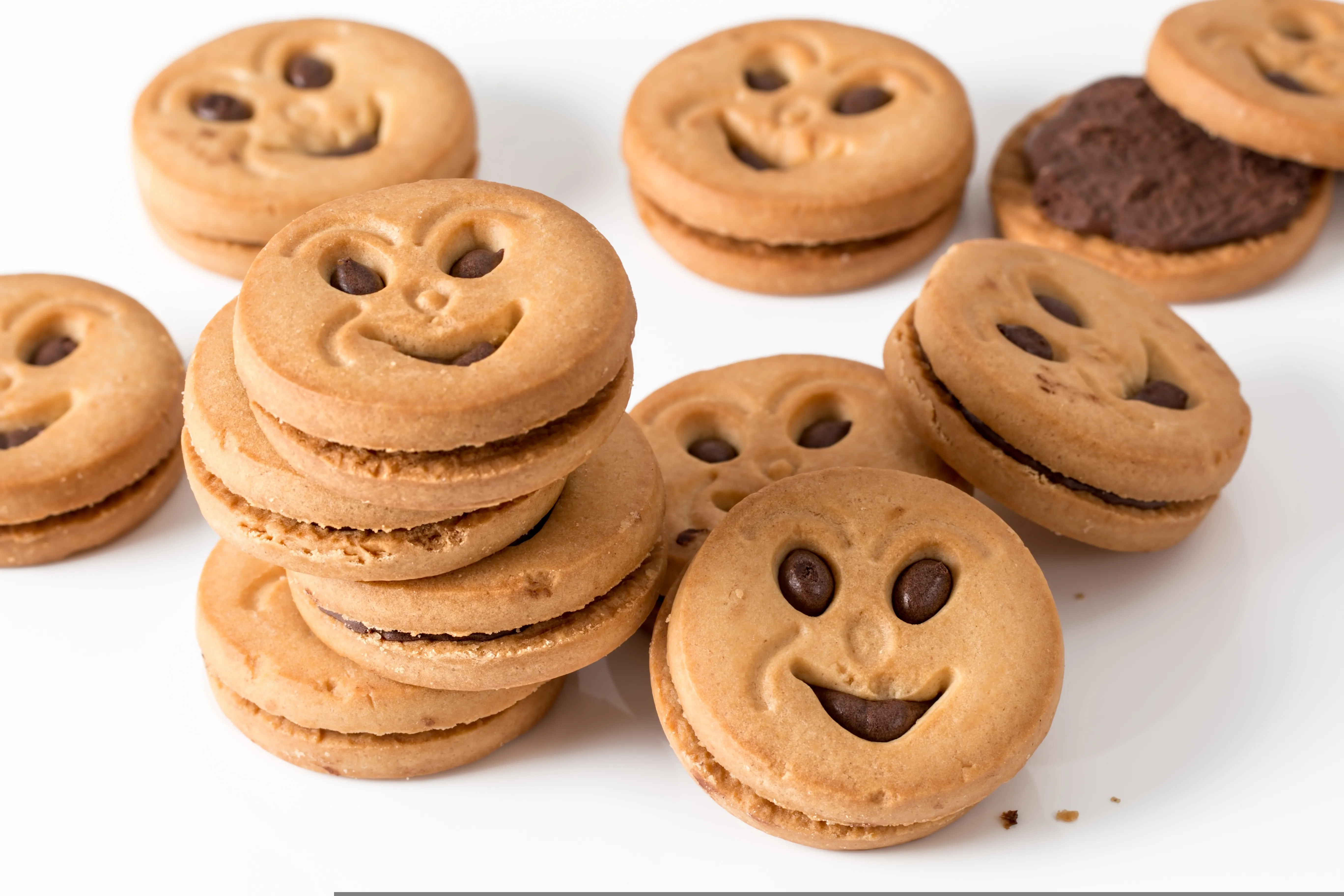 Biscoitos recheados e wafer. Foto: Pixabay/stevepb