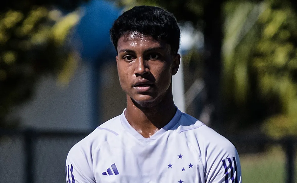 Joia do Cruzeiro, atacante Ruan Índio acerta saída para a Polônia e se despede da torcida celeste