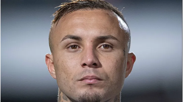 - Everton Cebolinha ex-jogador do Flamengo durante partida contra o Vitoria