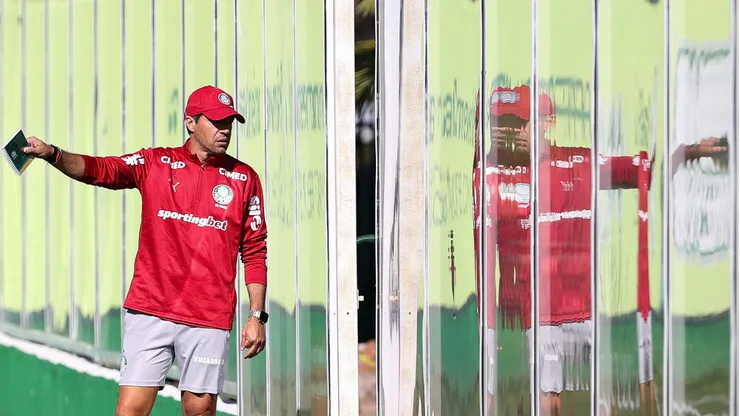 Abel Ferreira tem um espelho do que foi 2025, mas precisa fazer disso uma evolução - Foto: César Greco - Sociedade Espotiva Palmeiras