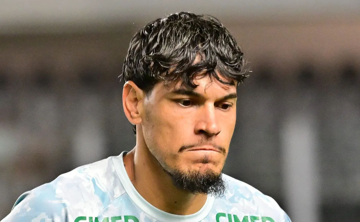 Gustavo Gómez está suspenso para o segundo jogo do Palmeiras contra a LDU pela Libertadores