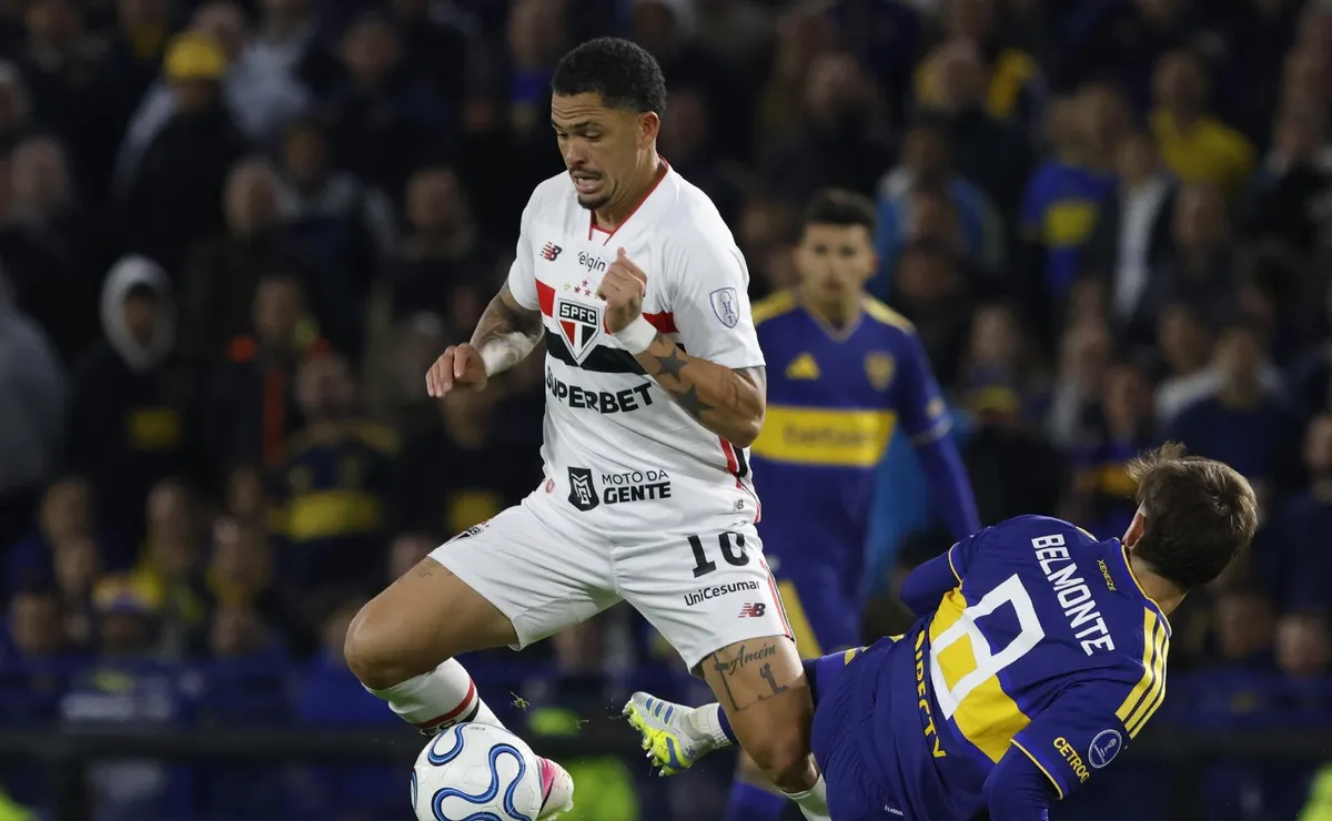 Luciano vai para o jogo contra o Boca mesmo com dores e São Paulo monta plano para preservar atacante